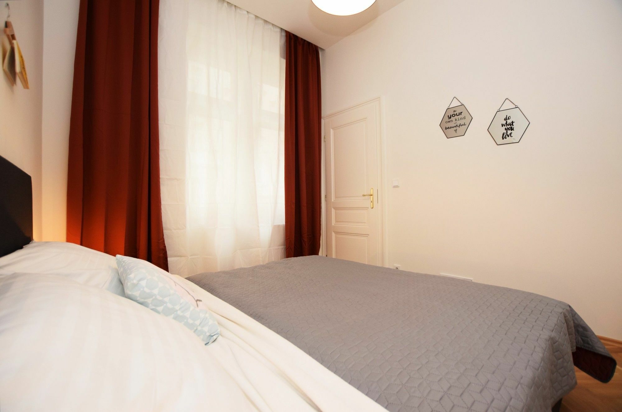 Rehorova Apartments Πράγα Εξωτερικό φωτογραφία